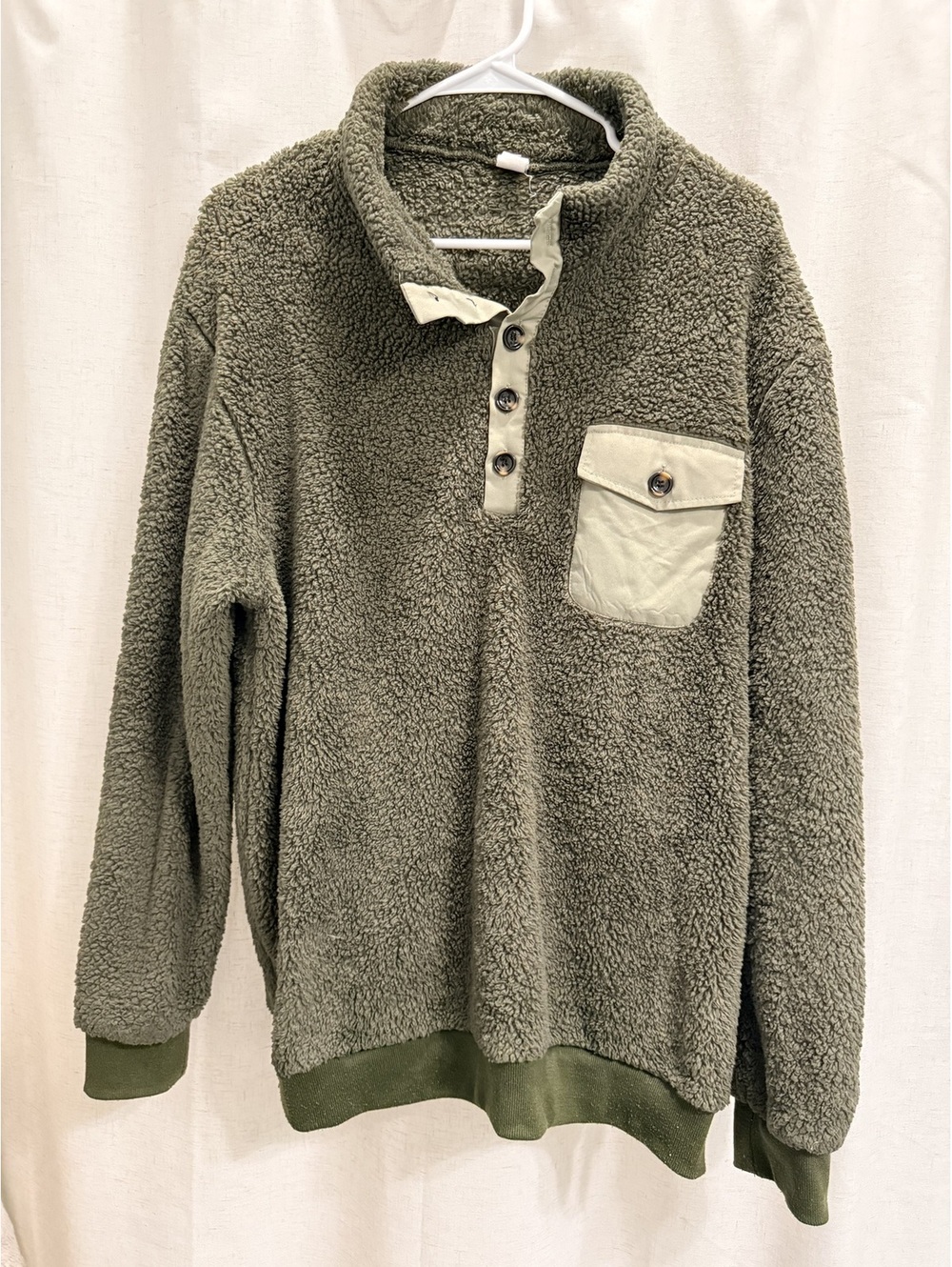 Chicyea Olive Green Sherpa Fleece Pullover- Size L
